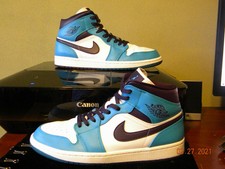 jordan 1 mid hornets