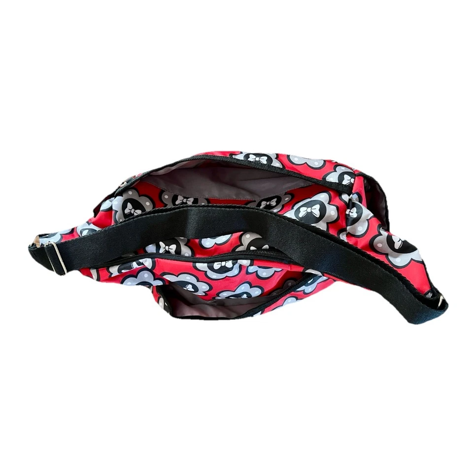 DISNEY BABY MINNIE MOUSE 5-in-1 Adjustable Strap Red Carryall Diaper Bag Set NWT - Image 4 of 4