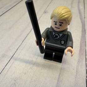 LEGO Harry Potter Minifigure Draco Malfoy #4841 Authentic (hp115) Preowned Wand