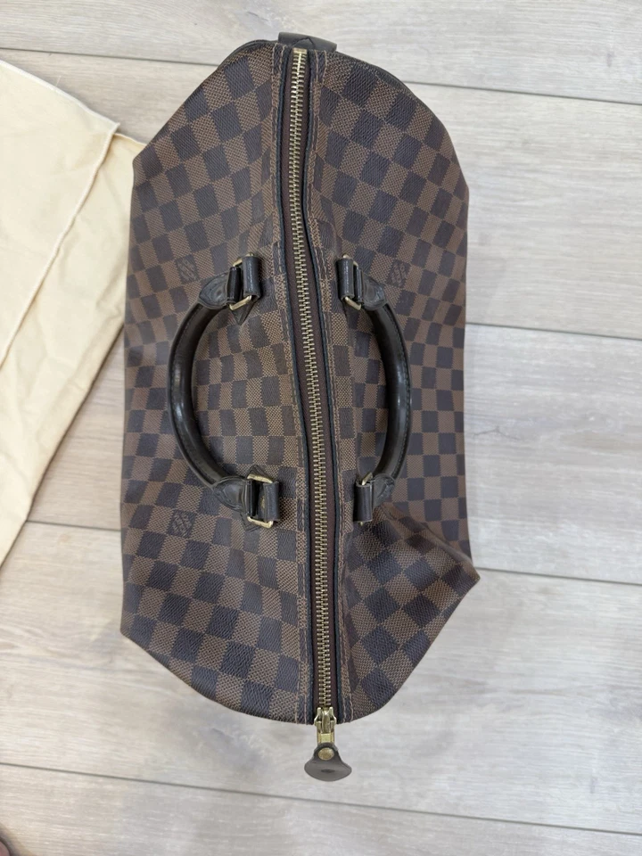 Authentic Louis Vuitton Speedy 35 Damier Ebene - Image 4 of 4