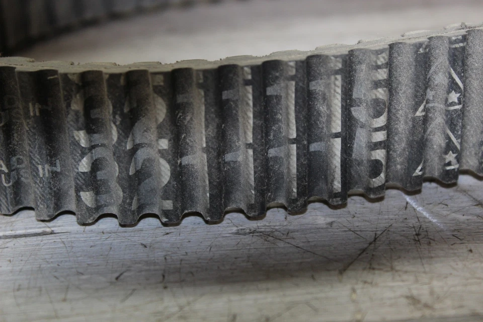 2014 Polaris Rmk 800 3211115 传动皮带配件 — 第 4/4 张图片