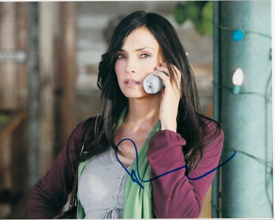 FAMKE JANSSEN SIGNED PHOTO (4)