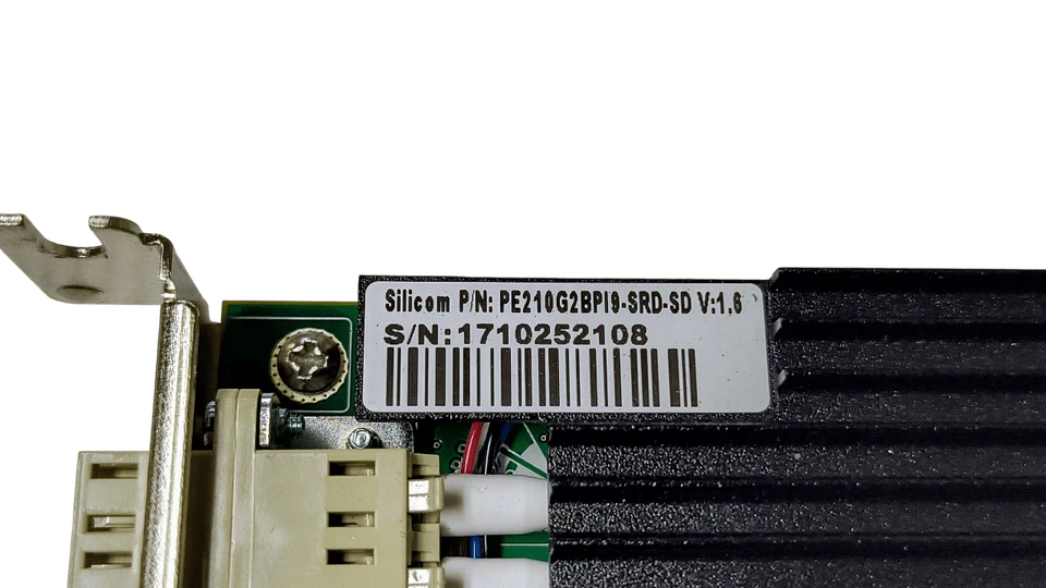 Dell 26CC4 Silicom PE210G2BPI9-SRD-SD Dual Port Fiber Network Card Half Height - Image 4 of 4