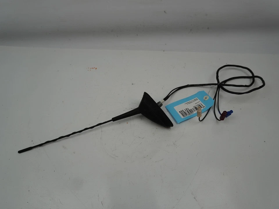 Gebrauchte Antenne RENAULT SCENIC III Phase 1 1.5 DCI 110ch - - Bild 1 von 3