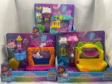 3 Gabby's Balcony Sets Connects to Dollhouse Pandy Paws, Baby Box Cat, Cakey's