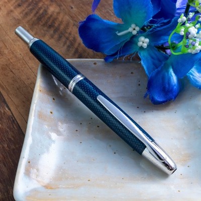 PILOT Vanishing Point Capless - Blue Carbonesque 18K-750 Gold F Nib Fountain Pen