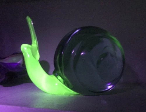 VINTAGE MURANO GLASS SNAIL SCULPTURE SALVIATI & CO BLUE VASELINE