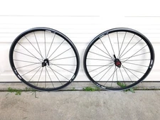Oval Concepts 530 Wheelset, 700c, 860/1085grams.