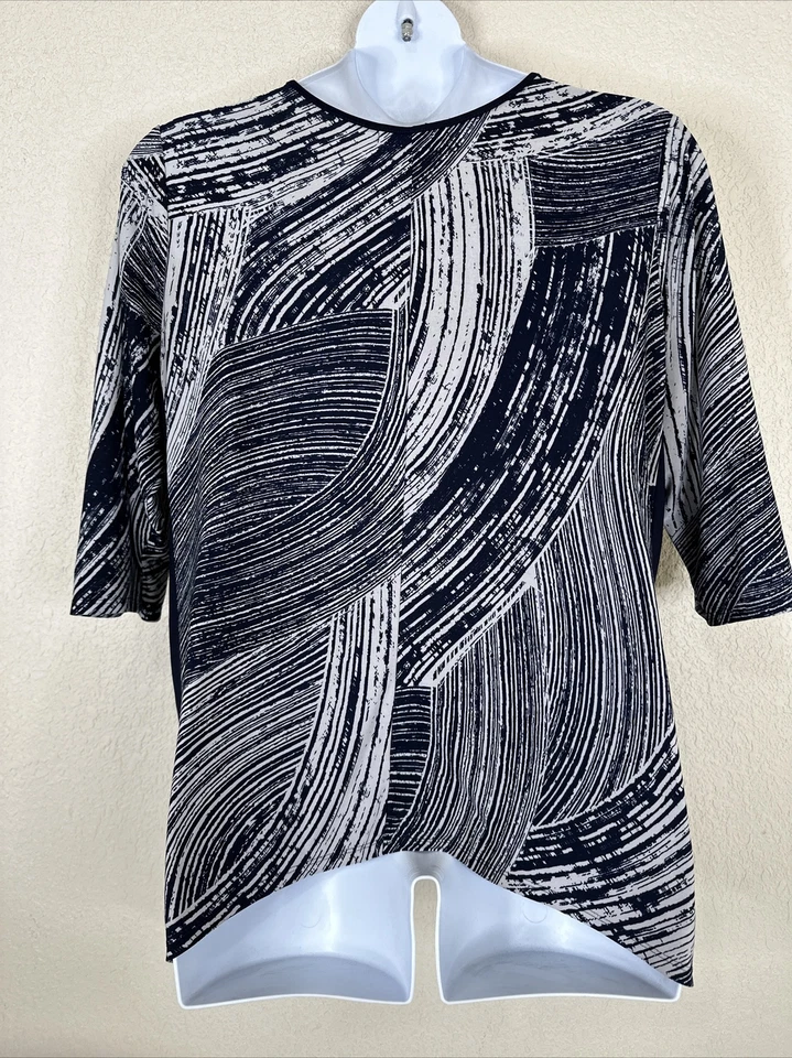 Blusa Suzie In The City para mujer talla grande 2X azul marino a rayas ojo de cerradura manga 3/4 Foto 4 de 4