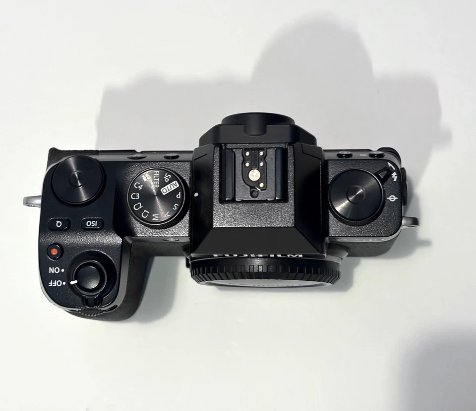 Fujifilm X-S10, photo 3 of 5