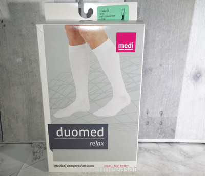Duomed Relax White Calf High Closed Toe COMPRESSION SOCKS 20-30mmHg LARGE