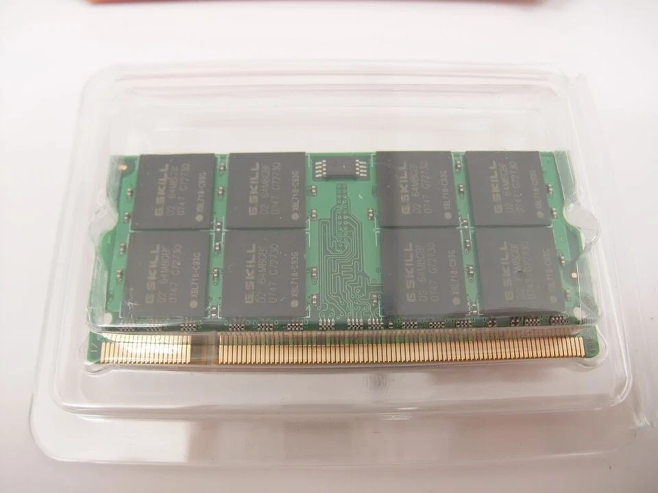 G.SKILL 1GB DDR2 533 PC2-4200 SODIMM Laptop RAM Memory F2-4200PHU1-1GBSA - Image 2 of 4