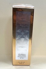 Est e Lauder Re-Nutriv Ultra Radiance Liquid Makeup SPF20  6W1 SANDALWOOD