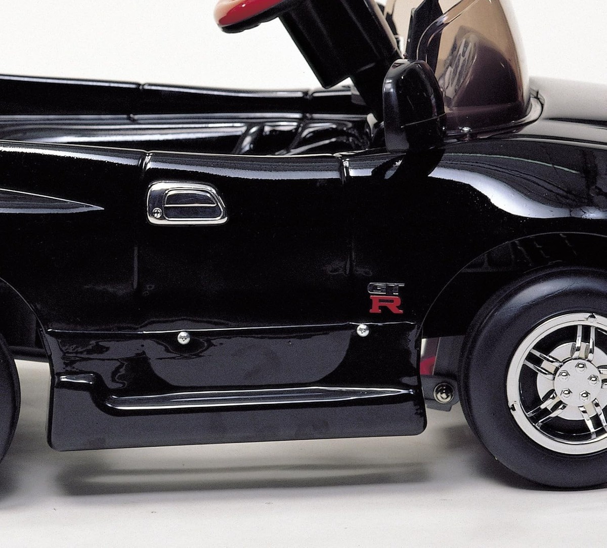 Mizutani Pedal Car Nissan Skyline GT-R R34 Black R34-N for Kids 2