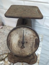 Antique 1907 Columbia Family Scale: Rusty Black Metal, Landers Frary & Clarke