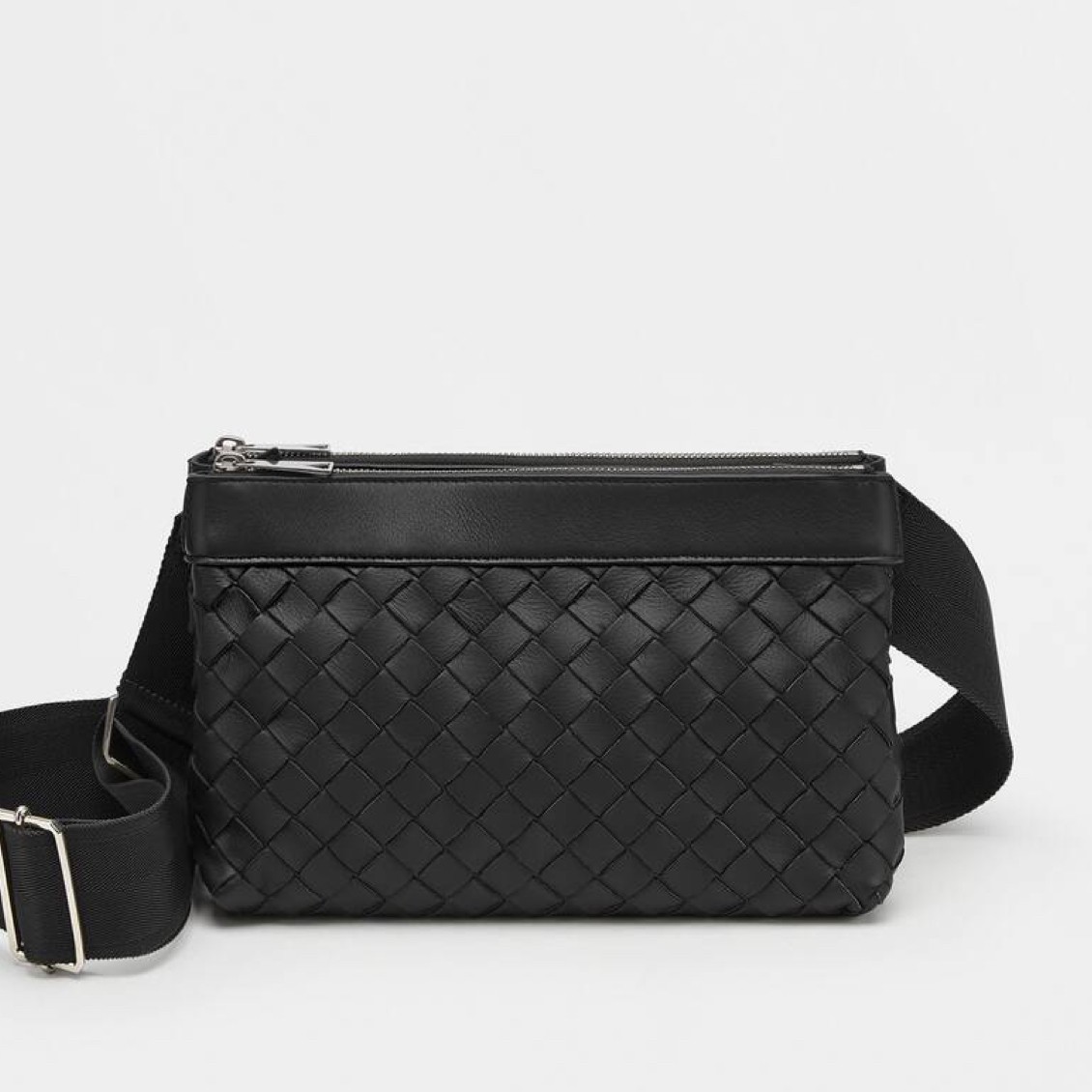 Bottega Veneta Intrecciato 651938V2E428803 Messenger Bag