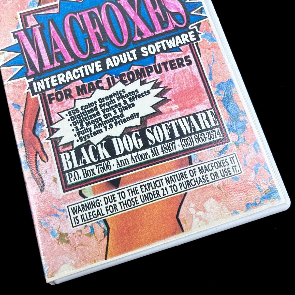 1992 Black Dog Software MACFOXES Mac II Macintosh Game Software