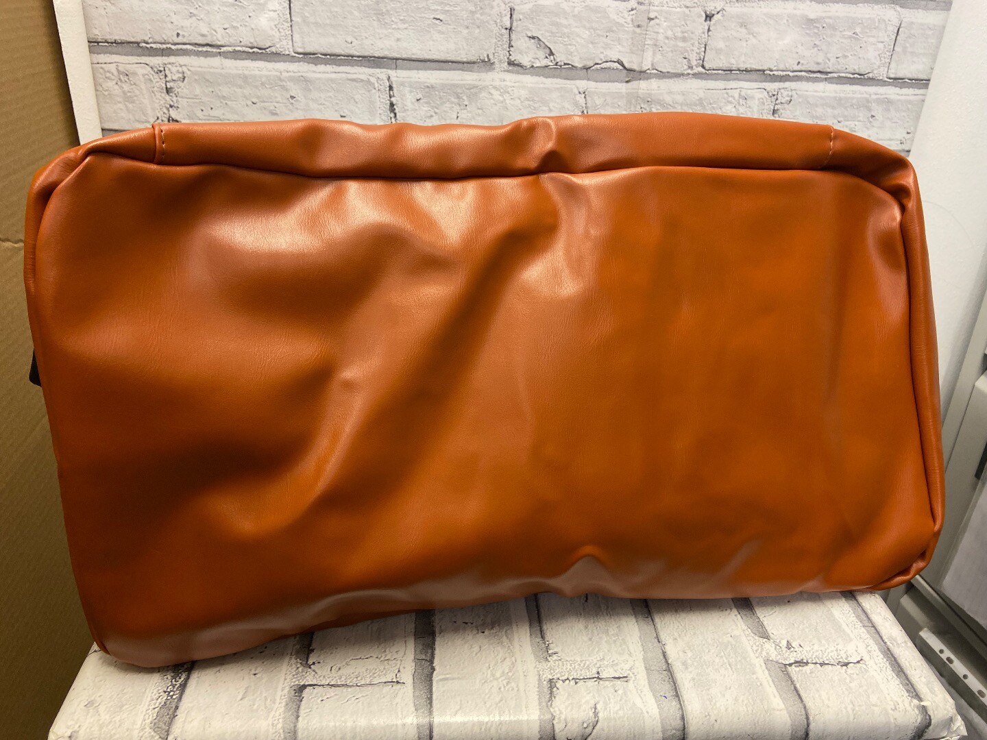 BNWT LEKE Black Quilted Fabric Extra Large Travel Bag w Strap & Pouch