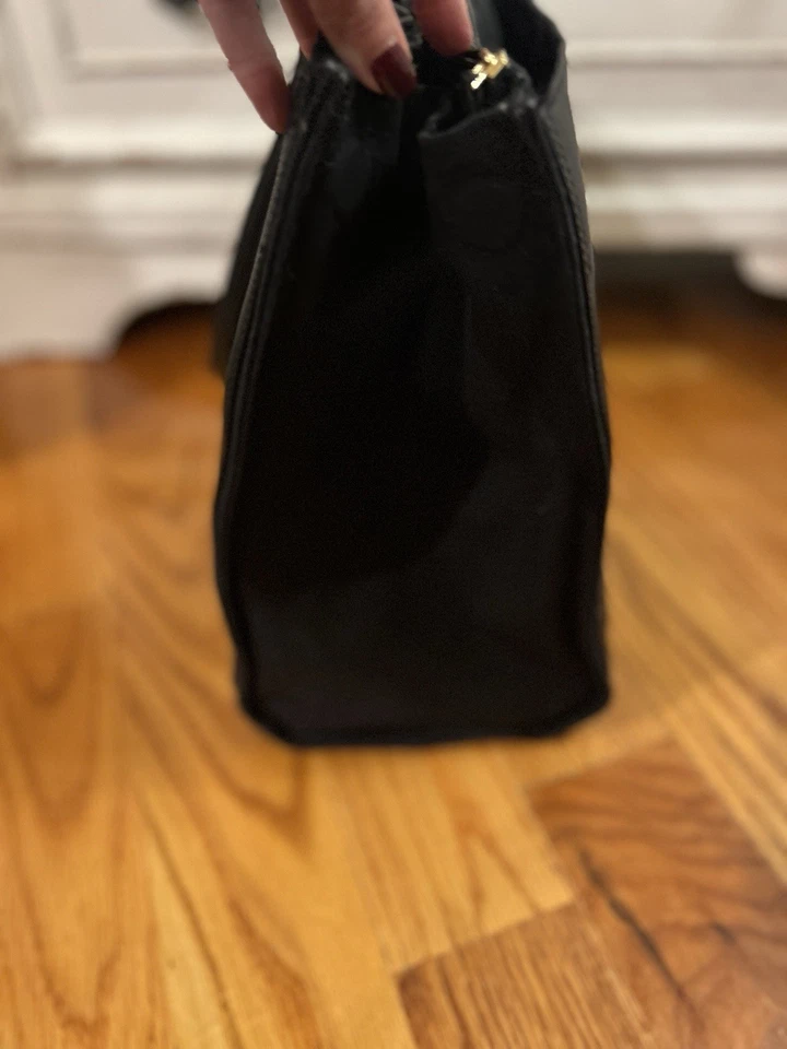 Tory Burch Ella Bolso de Mano de Cuero Negro Bolso de Trabajo Doble Logotipo “T” Cierre de Cremallera Foto 3 de 4