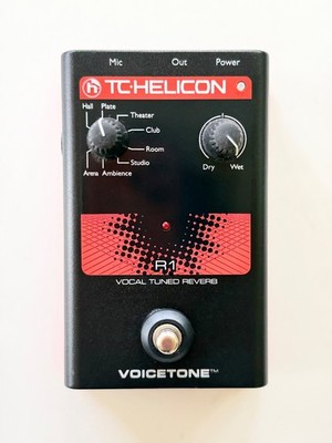 TC-Helicon VoiceTone R1 Vocal Reverb Mic Effects Processor w/ Power Adapter