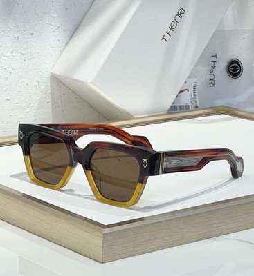 T Henri Sunglasses - Model: Utopia - Size: 53-19-147