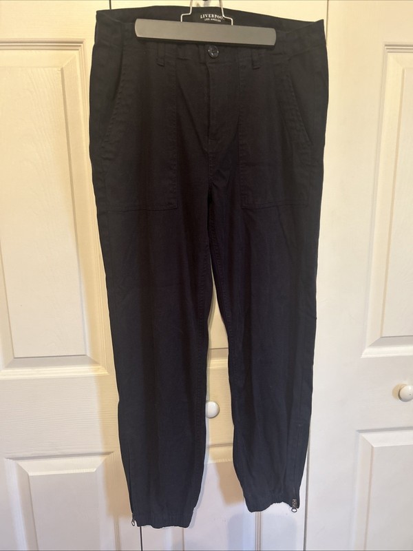 NWOT Liverpool LA Women’s Navy Pants Elastic Ankle/zips At Ankle Sz 10 paid 119$