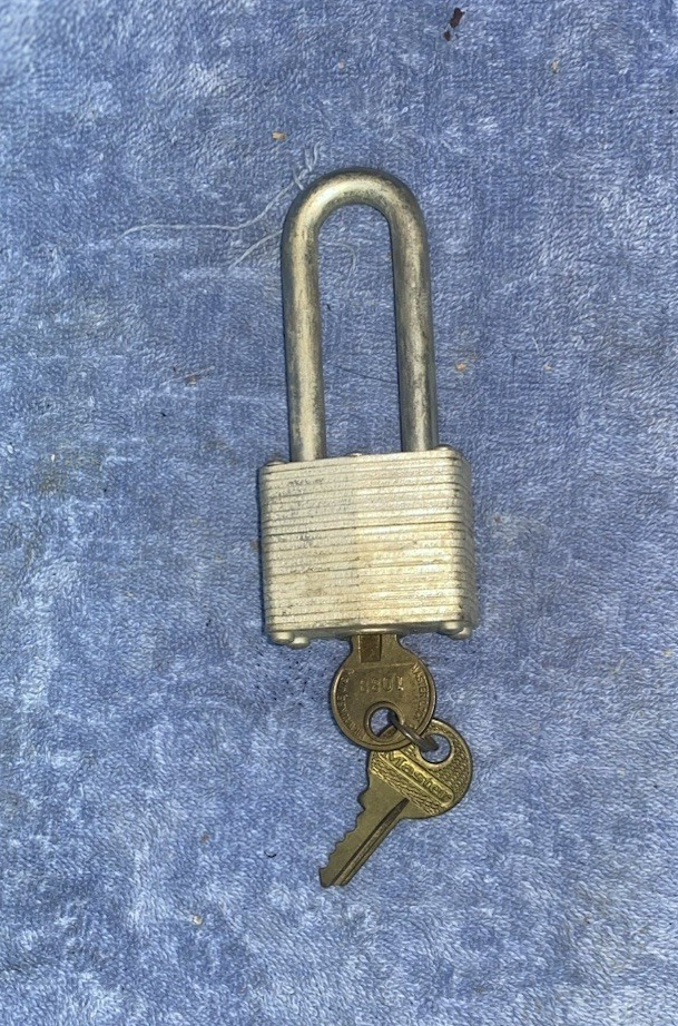 Master Lock 4