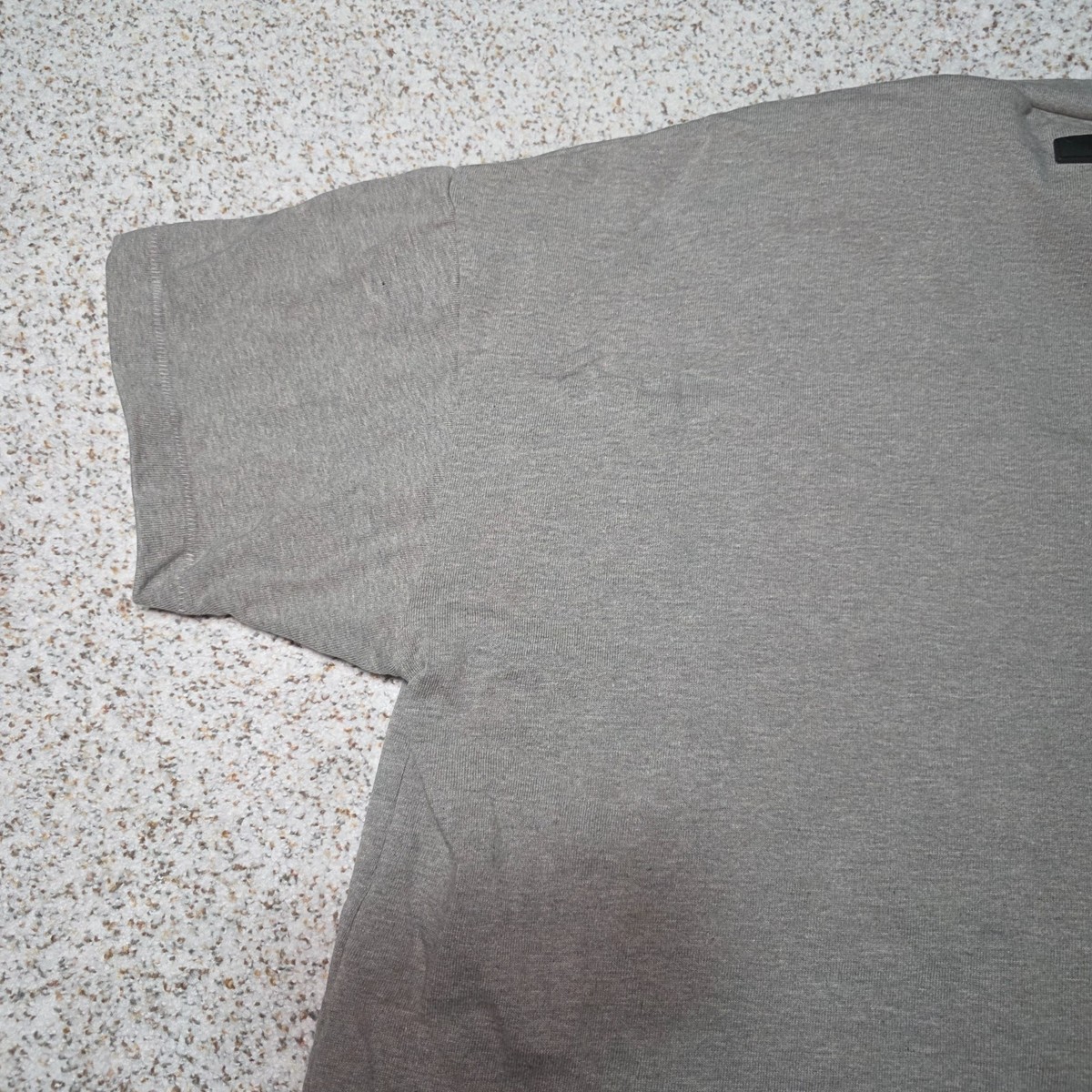 Fear of God Essentials Heavy Tee Dark Heather Oatmeal Oversized Men’s Sm View 5