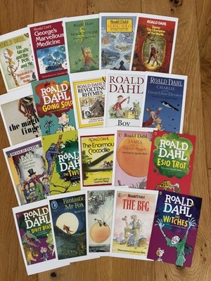 Set mit 20 Roald Dahl Bookcover Postkarten.