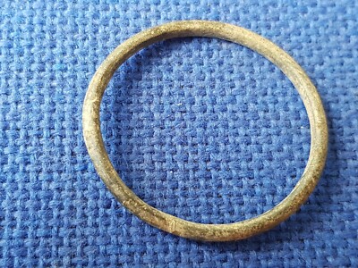 Schöner keltischer Bronze Ring Geld schöne große Art. Bitte Beschreibung lesen. L43t