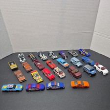 Hot Wheels Loose Lot 25 cars 