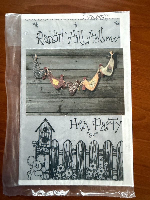 Craft Wood Pattern "Hen Party "by Rabbit Hill Hollow"