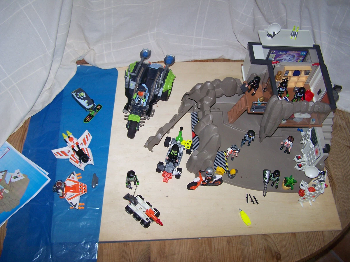 Playmobil Top Agents, Hauptquartier 4875, eigene Zusammenstellung
