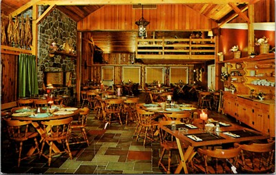 Hay-Loft Gift Shop Foodergong Ephrata Pennsylvania Postcard