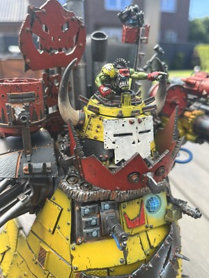 ork stompa
