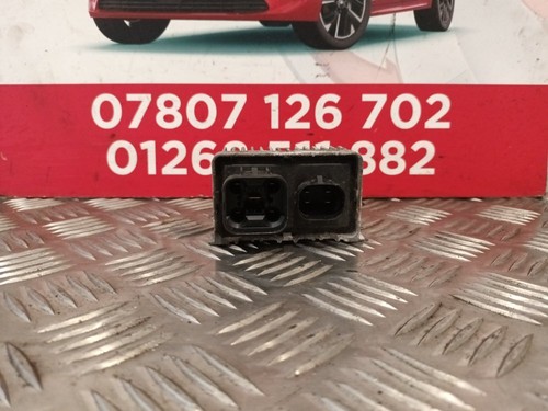 Citroen Relay 2.2l 2014-2017 GLOW PLUG CONTROL RELAY - Picture 2 of 3