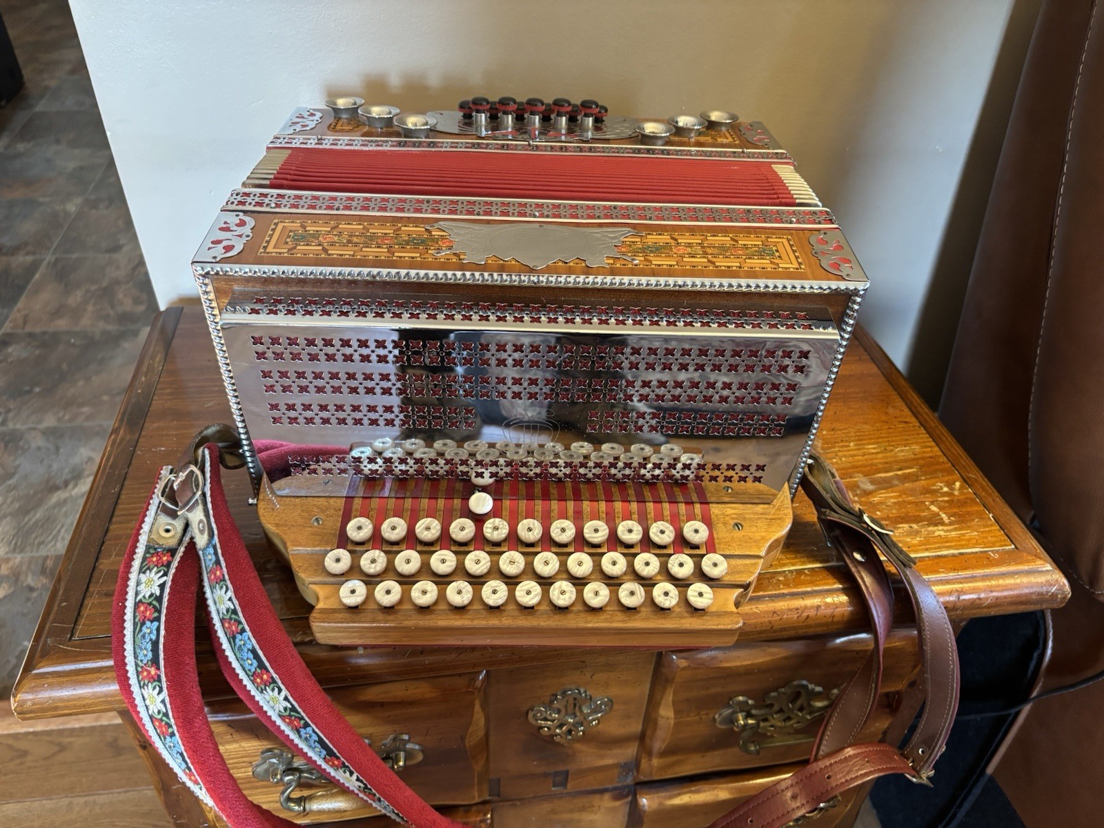 Slovenian Melodija 3 Row Diatonic Button Box Accordion Steirische Harmonika CFBb