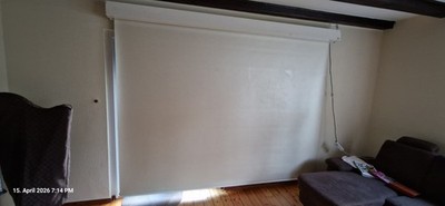 Professionelle Motor Leinwand 300 x 270 CM Kunststoff FALTENFREI Schw. Rückseite