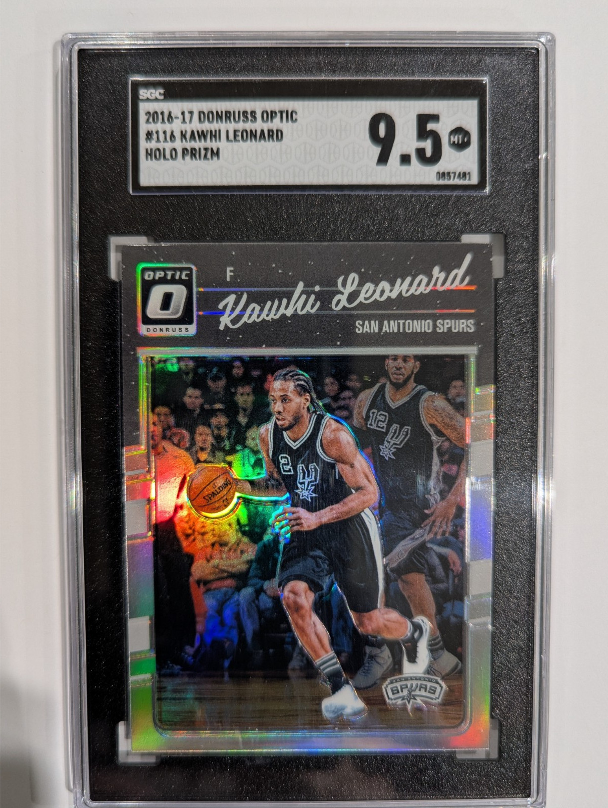 Kawhi Leonard SGC 9.5 - Holo Prizm - 2016-17 Panini Donruss Optic - 116