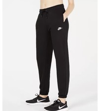 Nike Sportswear Essential Womens Size 