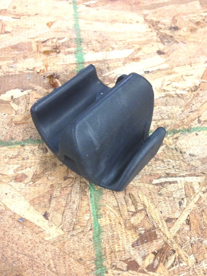 Isuzu Ascender 2005 limpiaparabrisas trasero 2003-2008 Foto 2 de 3