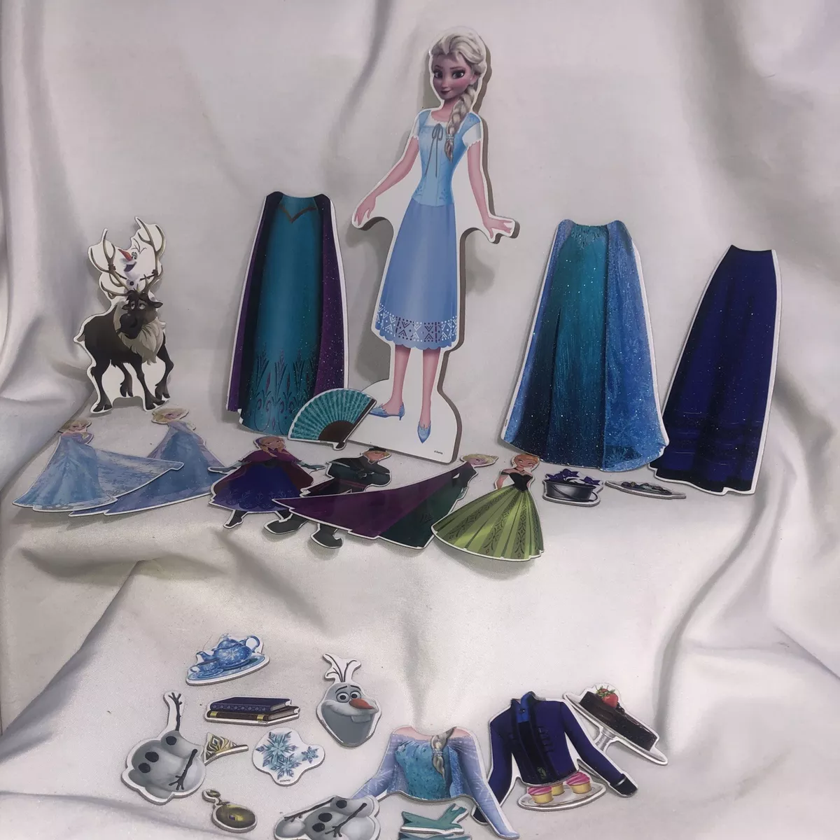 Frozen online magnetic dolls
