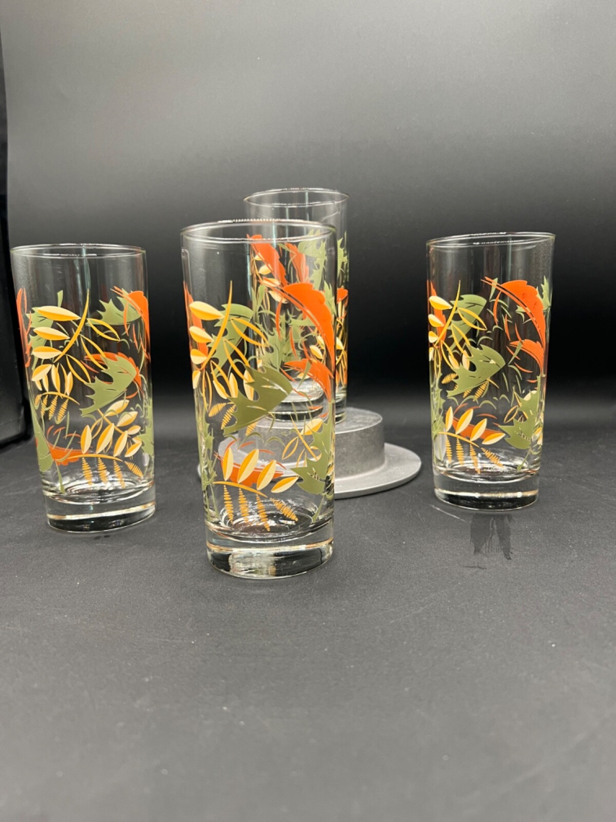 Vintage Libbey Crisa Look alike, unbranded tumbler glass  set of 4