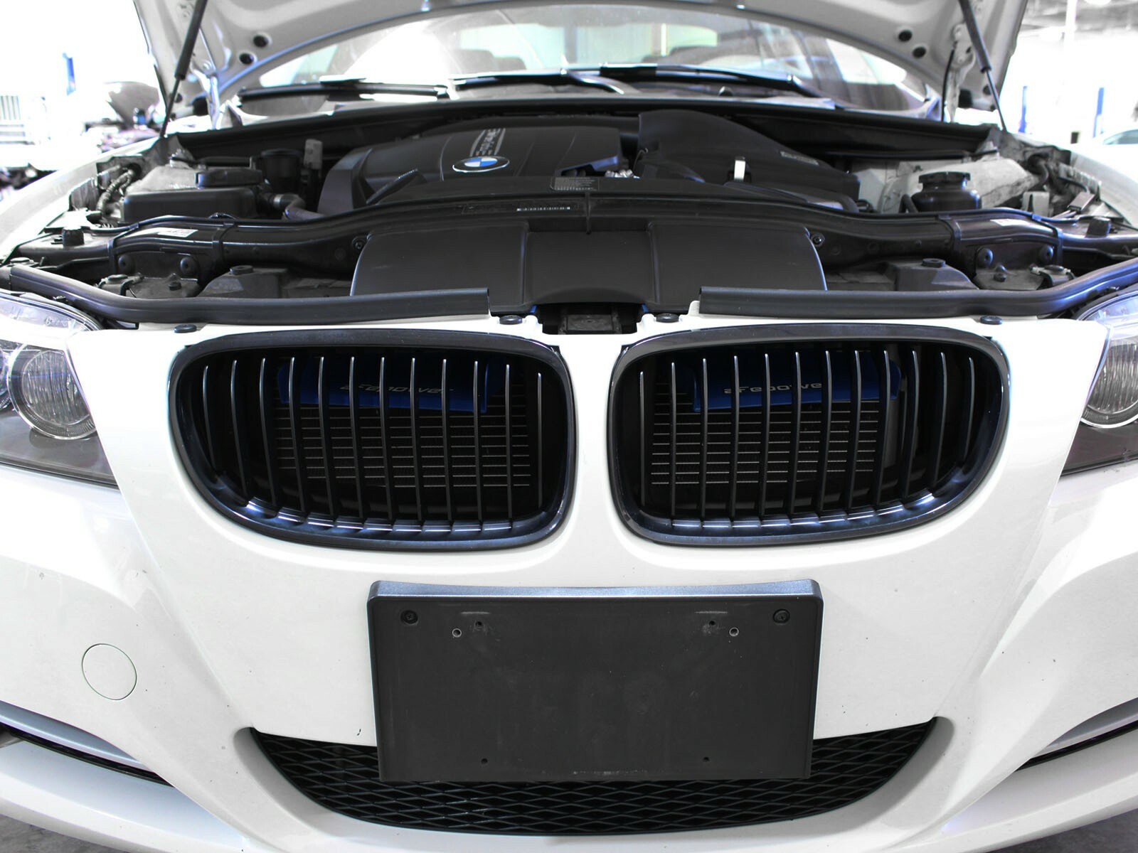 aFe Magnum FORCE Dynamic Air Intake Scoops for 0613 BMW 325i/328i/330i/335i/M3 eBay