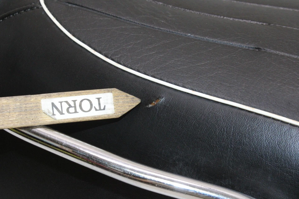 1974 BMW R90 6 OEM SEAT SADDLE - Image 3 of 4