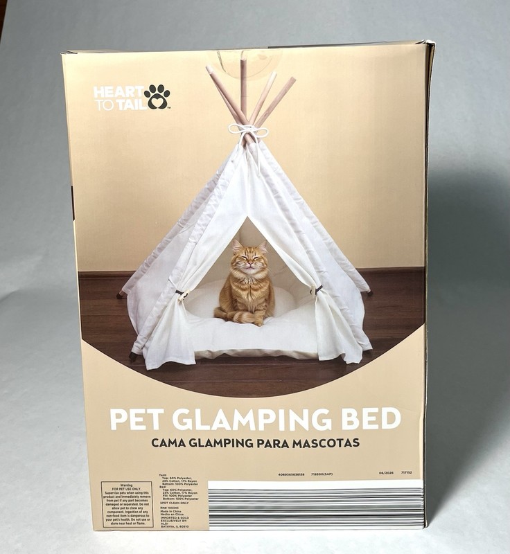 ALDI Pet Glamping Bed, NIB, Cat /Dog, Heart To Tail , White Poly/Cotton SOLD OUT