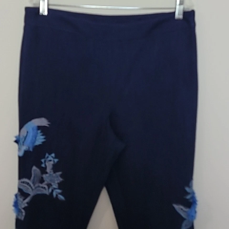 Josie Natori embroidered denim pull on crop pant Sz 12 NWT - Image 2 of 4