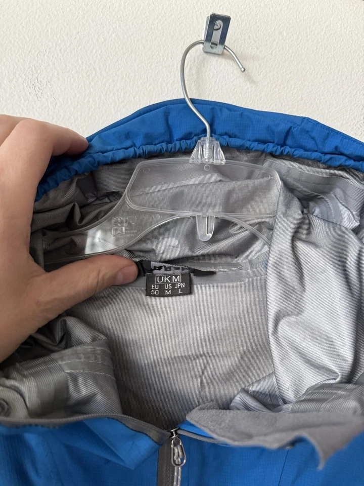 Rab Pullover Waterproof Rain Jacket Blue Medium Event Windbreaker Coat Shell - Image 3 of 4
