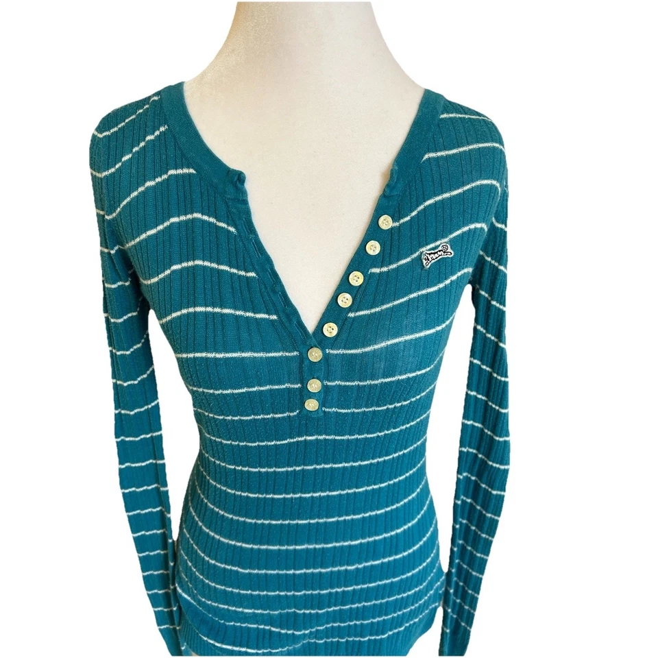 VTG Le Tigre Women’s Striped 1/2 Buttons Shirt Long Sleeve Lightweight 90s Y2K - Image 3 of 4