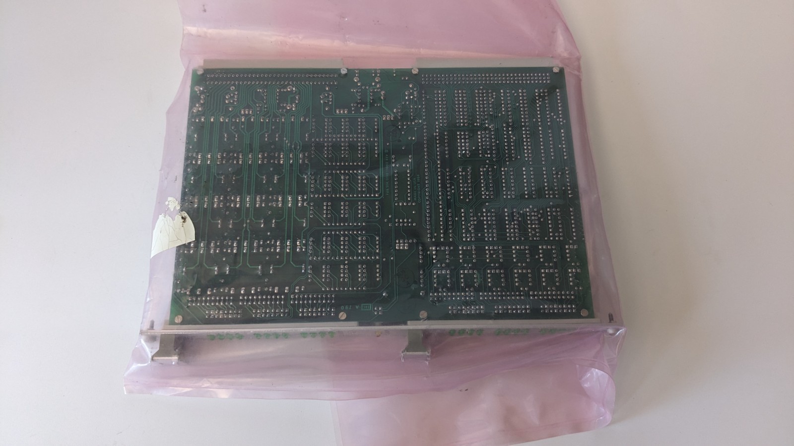Applied Materials 0300-11000 Rev A DI/DO board Untested
